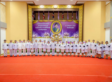 ร่วมพิธีเจริญพระพุทธมนต์และตักบาตรถวายพระกุศล ... พารามิเตอร์รูปภาพ 13