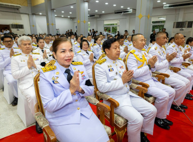 ร่วมพิธีเจริญพระพุทธมนต์และตักบาตรถวายพระกุศล ... พารามิเตอร์รูปภาพ 10