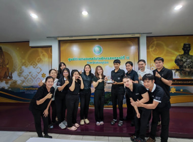 🥰ร่วมแสดงความยินดีและมอบของที่ระลึกแก่ นางสาวพิมพ์พลอย ... พารามิเตอร์รูปภาพ 5