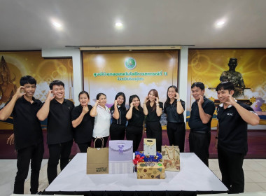 🥰ร่วมแสดงความยินดีและมอบของที่ระลึกแก่ นางสาวพิมพ์พลอย ... พารามิเตอร์รูปภาพ 4