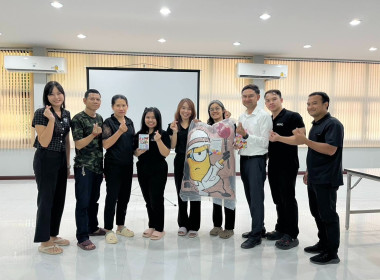 🥰ร่วมแสดงความยินดีและมอบของที่ระลึกแก่ นางสาวพิมพ์พลอย ... พารามิเตอร์รูปภาพ 6